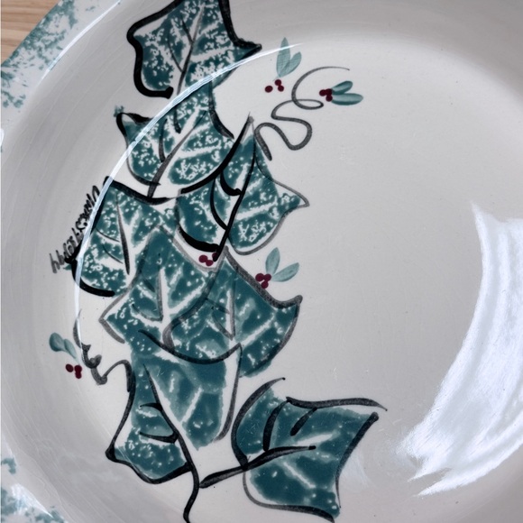 Ellis Pottery Hand Painted Serving Bowl Texas Studio Pottery Holly & Berries - Picture 14 of 15